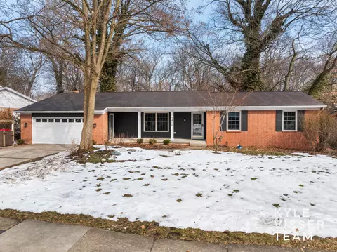 2410 Okemos Dr SE, Grand Rapids, MI 49506