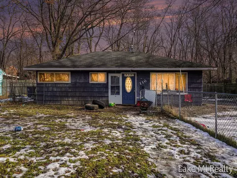116 Fleetwood Dr, Battle Creek, MI 49037