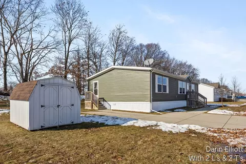 7204 E Grand River Ave #LOT 255, Portland, MI 48875
