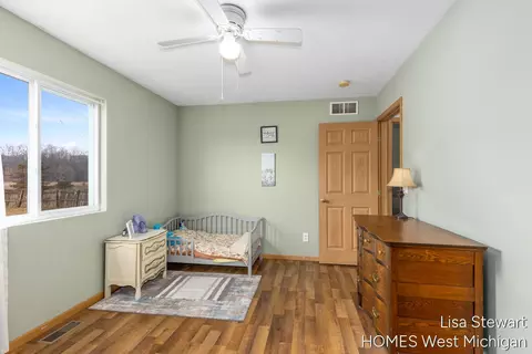 206 Pine Meadow Dr, Belding, MI 48809 photo 20