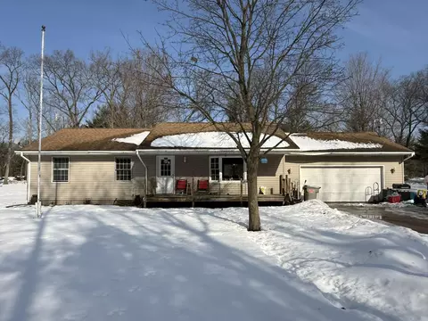 1297 S Wolf Lake Rd, Muskegon, MI 49442