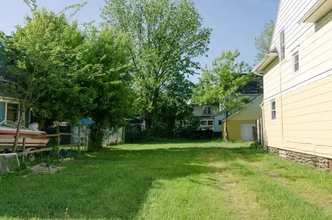 226 Lathrop Ave, Battle Creek, MI 49014