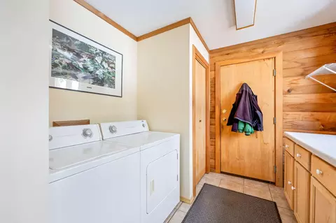 6270 Kilkenny Dr, Canadian Lakes, MI 49346
