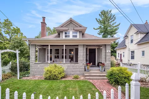350 Scott Ave NW, Grand Rapids, MI 49504