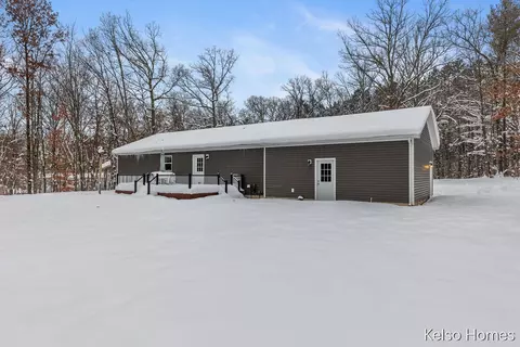 1072 N Bingham Ave, White Cloud, MI 49349 photo 39