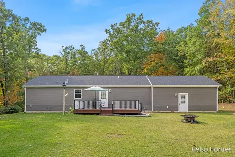1072 N Bingham Ave, White Cloud, MI 49349 photo 20