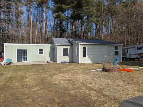 3680 N Whitehall Rd, Muskegon, MI 49445