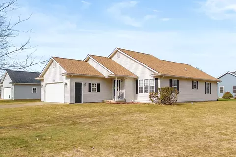 6199 Thistlewood Ave, Scotts, MI 49088
