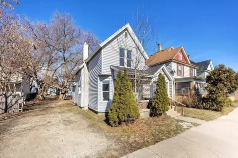 103 Quigley Blvd SW, Grand Rapids, MI 49507