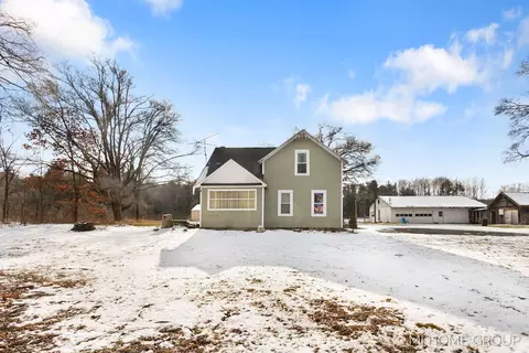 20449 W Howard City-edmore, Howard City, MI 49329