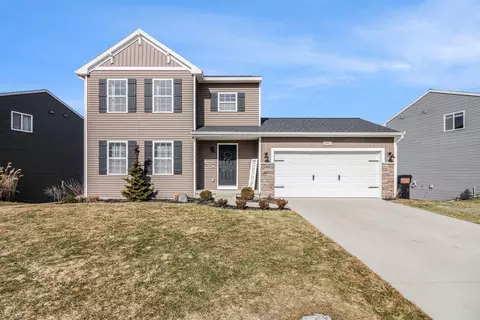 4893 Shadow Creek Dr, Hudsonville, MI 49426