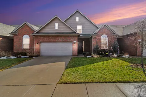 2742 Brooklyn Dr, Ypsilanti, MI 48198