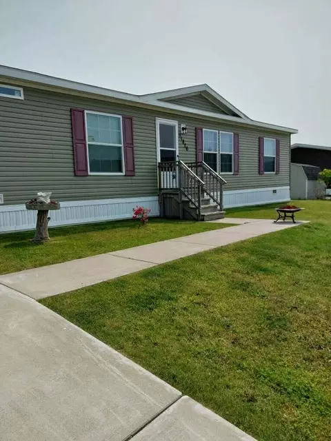 11826 Bay Hbr, Holland, MI 49424