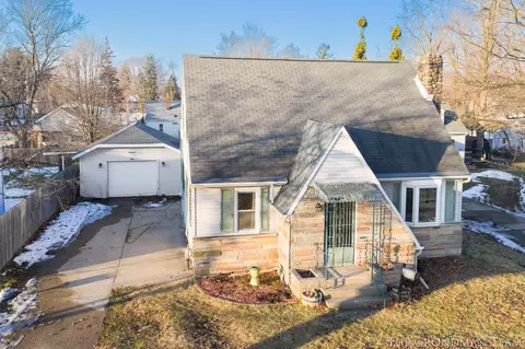625 W Clinton St, Hastings, MI 49058