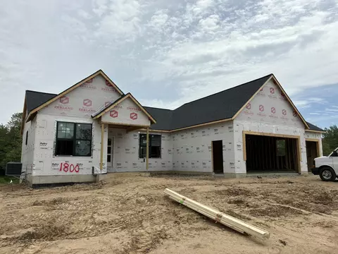 1800 Ringneck Ct NW, Grand Rapids, MI 49534