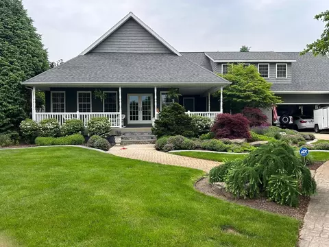 Exterior - 71 Kristin Dr, Marshall, MI 49068 photo 2 of 30