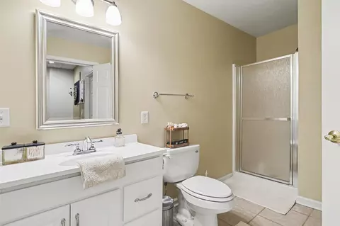Bath - 71 Kristin Dr, Marshall, MI 49068 photo 4 of 4