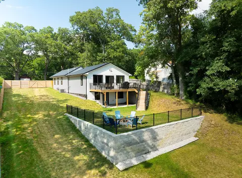5893 White Rd, Muskegon, MI 49442