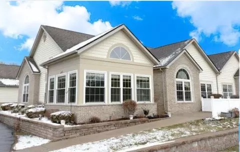 1224 Abbey Ct, Westland, MI 48185