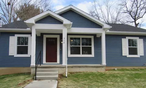 312 Fitch St, Albion, MI 49224