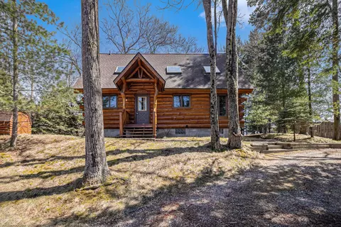 6655 W Nurnberg Rd, Free Soil, MI 49411