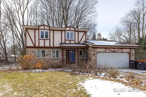 4731 Treasure Trl SW, Wyoming, MI 49519