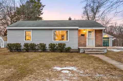 341 Jean St SW, Grand Rapids, MI 49548