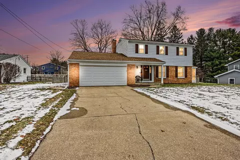 6519 Trotwood St, Portage, MI 49024