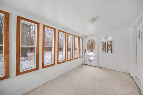 Entry Way - 800 Obrien Rd, Jackson, MI 49201 photo 2 of 5