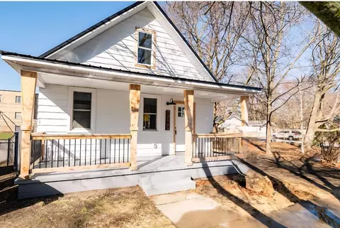 2102 Morton Ave, Muskegon, MI 49441