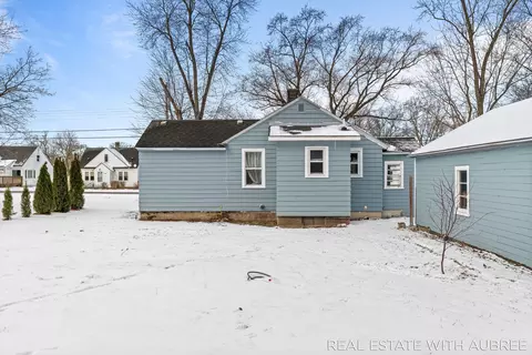 Exterior - 3451 Hubbard St, Hamilton, MI 49419 photo 3 of 7