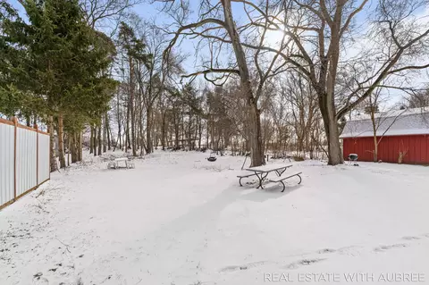 Exterior - 3451 Hubbard St, Hamilton, MI 49419 photo 5 of 7