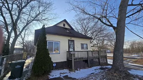 759 Emerald St, Muskegon, MI 49442