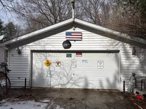 15335 E B Ave, Augusta, MI 49012 photo 2