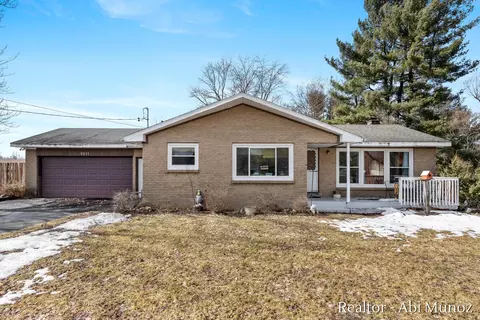 9211 Alpine Ave NW, Sparta, MI 49345