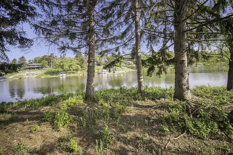 11248 Lemott Cir, Jerome, MI 49249 photo 2