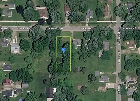 712 E Newark St, Ithaca, MI 48847