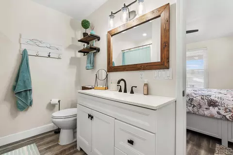 Bath - 11309 Sunset Point Dr, Plainwell, MI 49080 photo 5 of 6