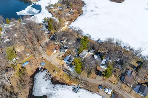 View/Area - 11309 Sunset Point Dr, Plainwell, MI 49080 photo 11 of 23