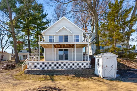 Other - 11309 Sunset Point Dr, Plainwell, MI 49080 photo 6 of 10