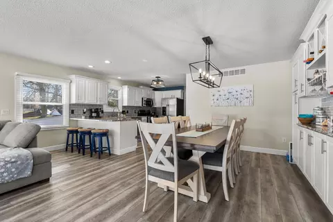 Dining - 11309 Sunset Point Dr, Plainwell, MI 49080 photo 3 of 3