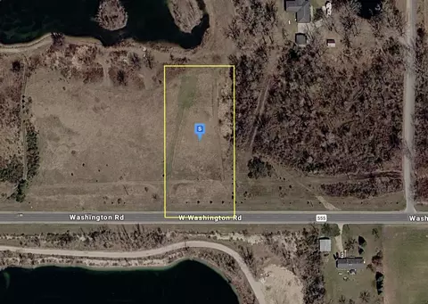 8298 W Washington Rd, Sumner, MI 48889