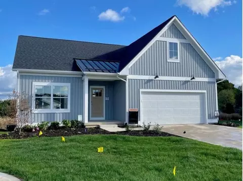 552 Sun Vale Ln, Grandville, MI 49418