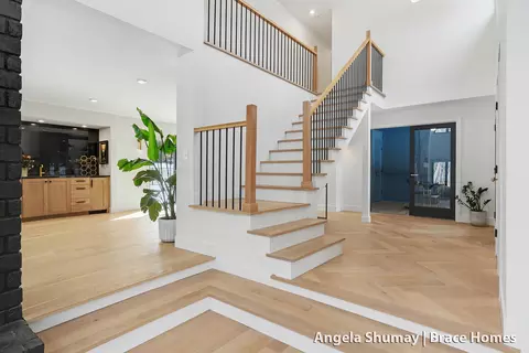 Entry Way - 400 Greentree Ln NE, Ada, MI 49301 photo 3 of 4