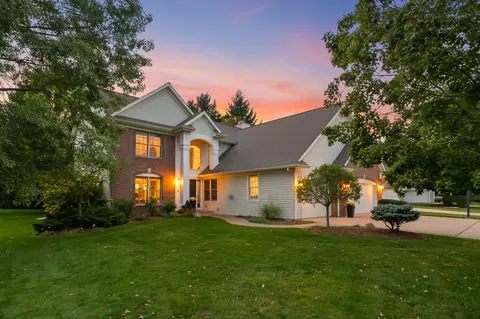 7236 Hampstead Ln, Portage, MI 49024