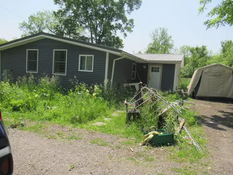60711 Dudd Rd, Three Rivers, MI 49093