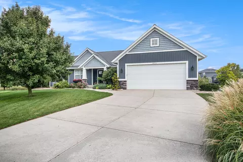 4614 Caspian Dr, Hudsonville, MI 49426