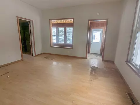 Living - 809 Maple St, Grayling, MI 49738 photo 1 of 2