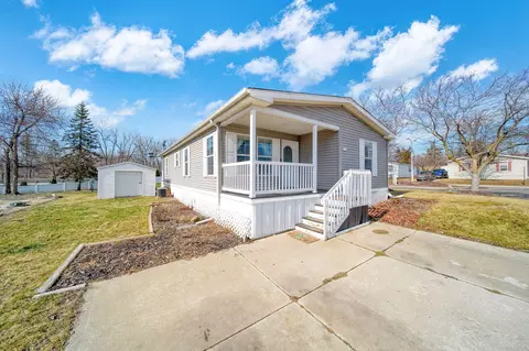 1 Yukon River Ct, Adrian, MI 49221