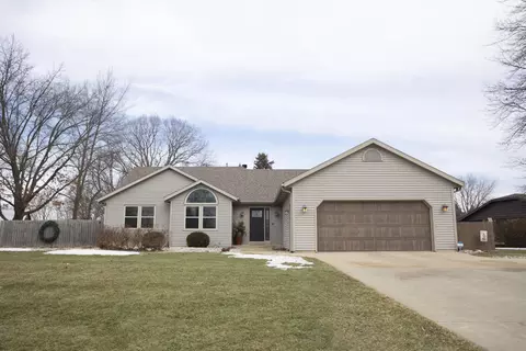 1277 Jo Fran Dr, Vicksburg, MI 49097